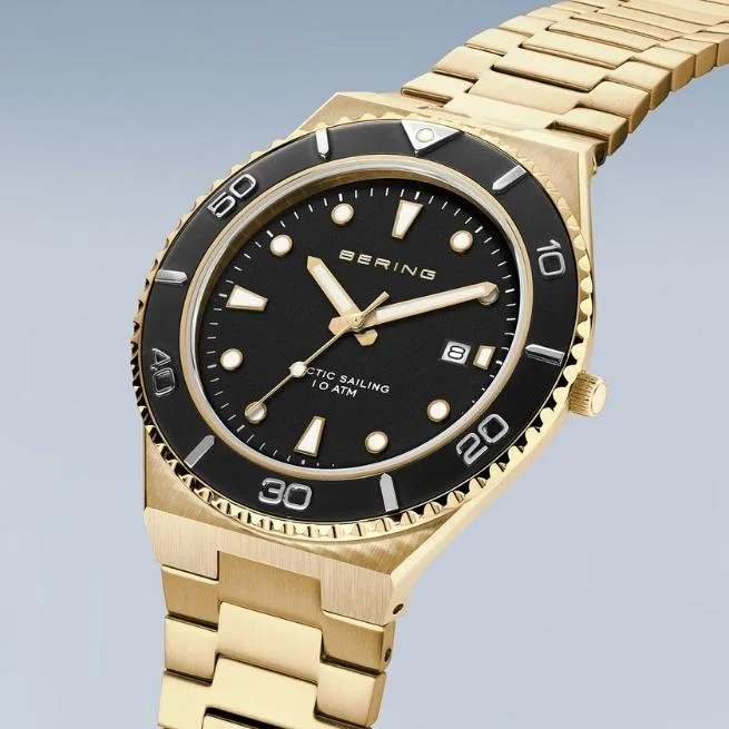 Bering Round Analog Black Dial Men Watch 18940-732