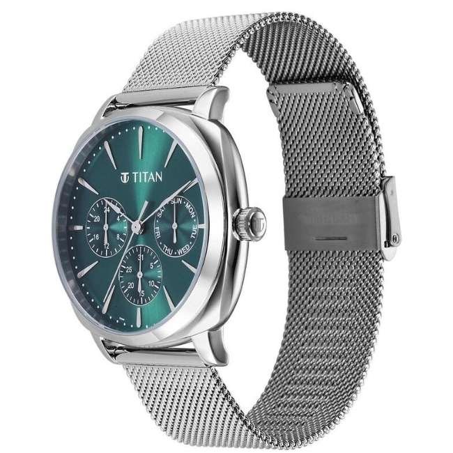 Titan Watch 90189SM01