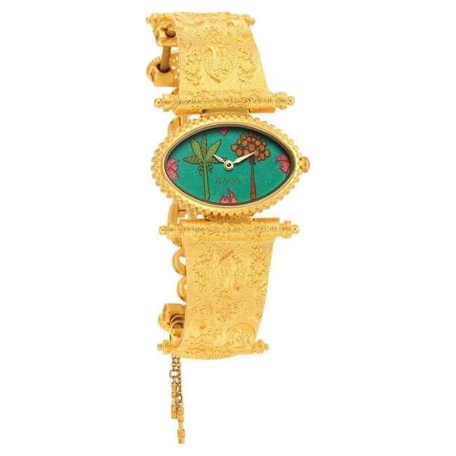 Titan Green Women Quartz Watch 95170YM01