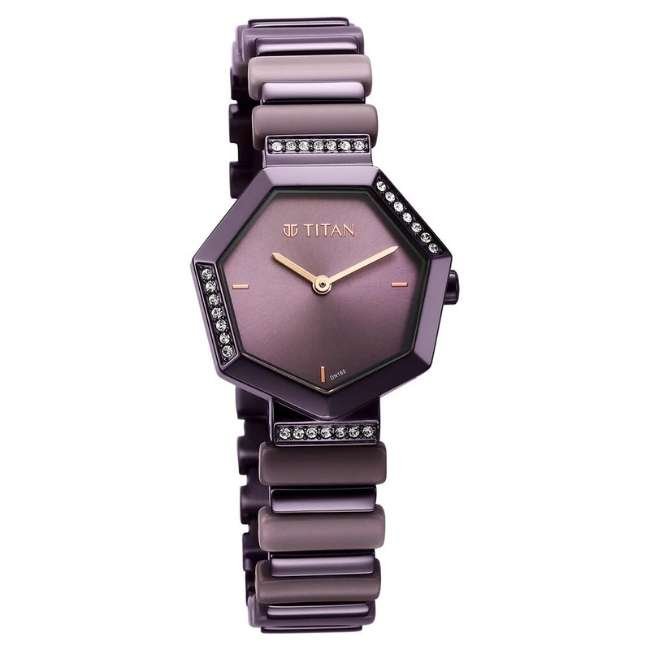 Titan Dusty Lavender Women Quartz Watch 95207QD01
