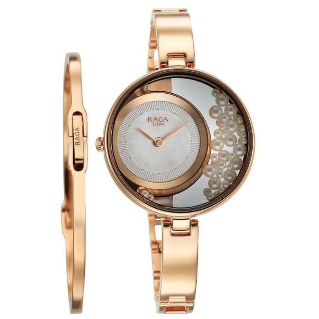 Titan White Women Quartz Watch 95224WM01F