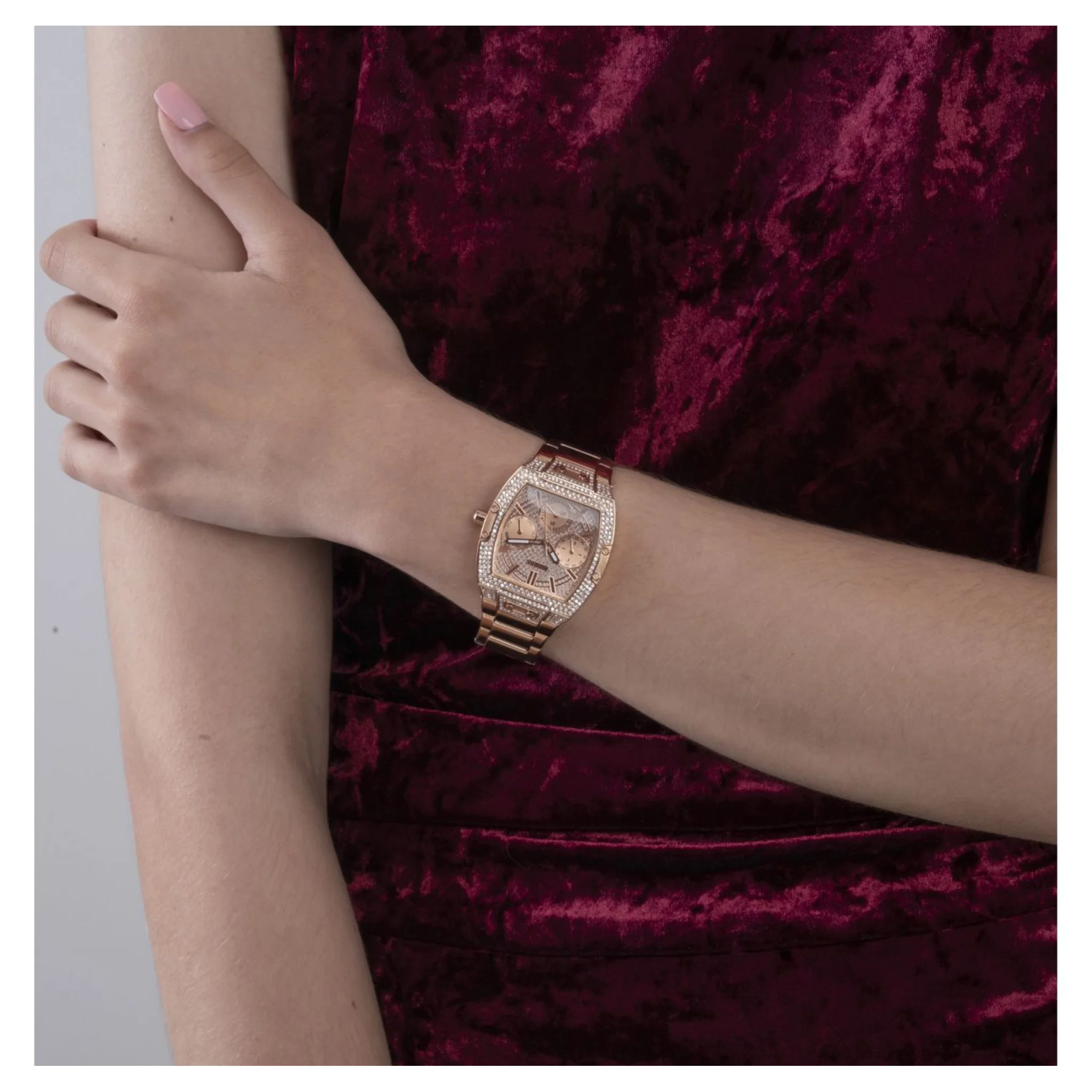 GUESS GW0104L3 Multifunction Watch for Women