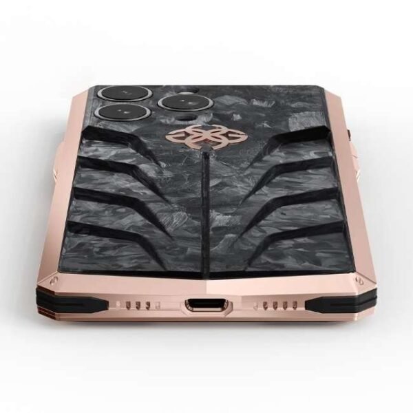 Golden Concept iPhone Case / RSC15 - Crepe Steel for iPhone Case 15 PRO -IC-15P-RSC-BK-RG