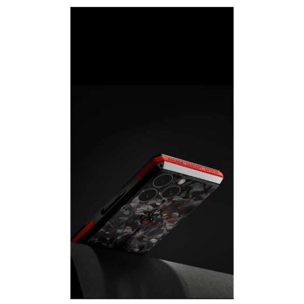 Golden Concept iPhone Case / RSC15 - Red Carbon for iPhone Case 15 PRO MAX -IC-15PM-RSC-BK-RE