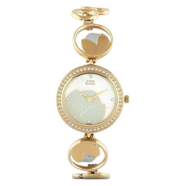 Titan White Women Quartz Watch NR2539BM01