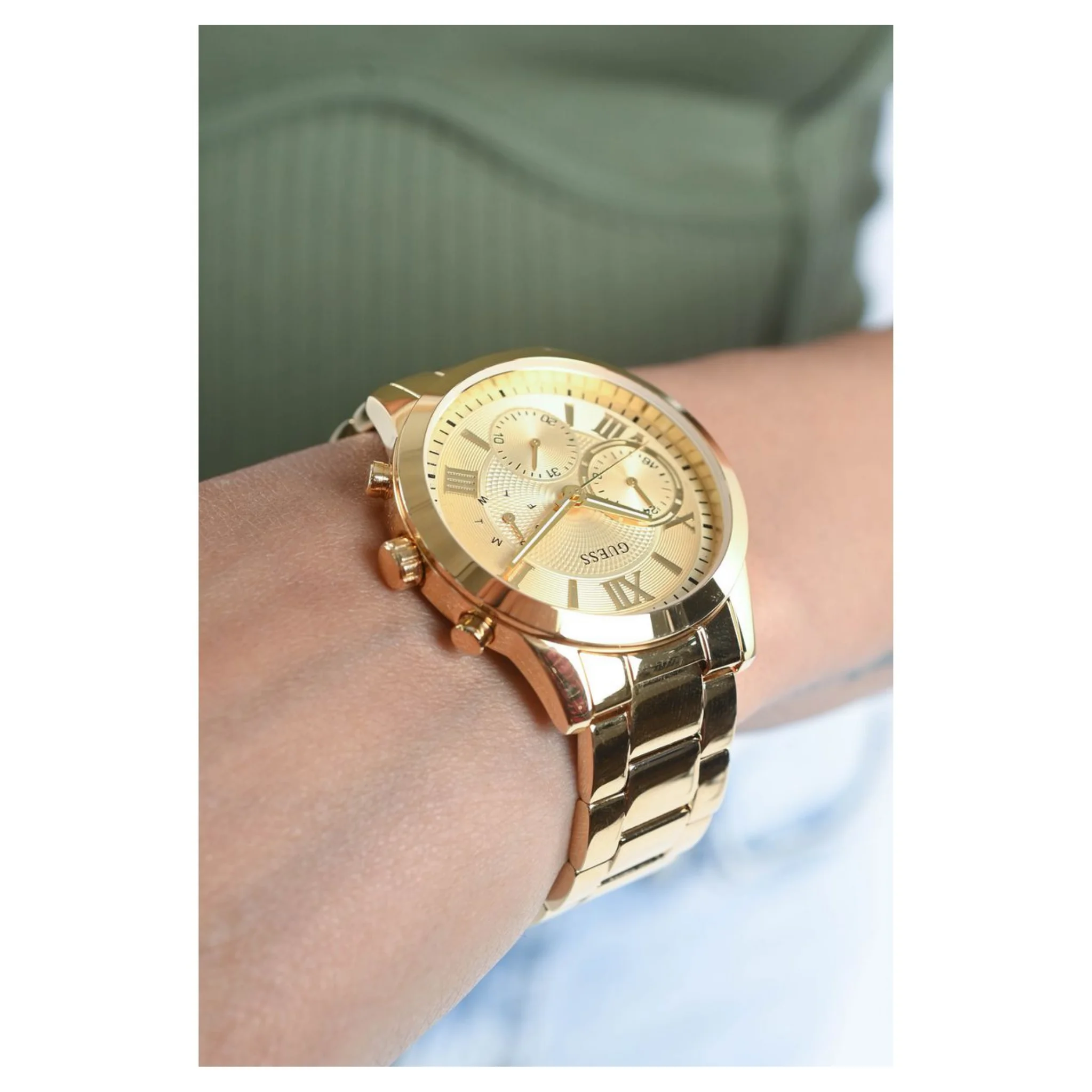 GUESS Analog Champagne Dial Women's Watch-W1070L2
