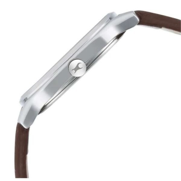 Fastrack Stunners Quartz Analog Red Dial Leather Strap Watch for Guys-3255SL01