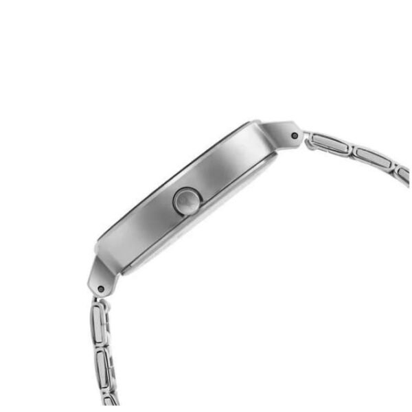 Fastrack Stunners Quartz Analog Silver dial Stainless Steel Strap Watch for Girls-6265SM02