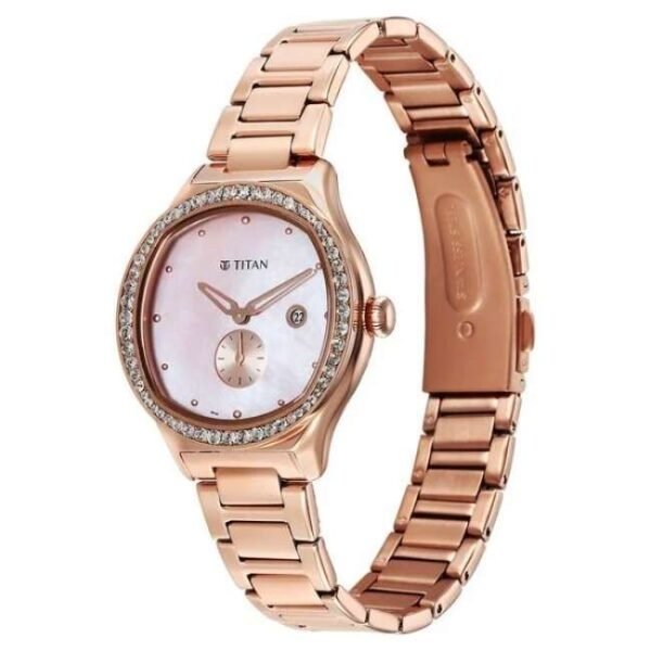 Titan Glamour Women Mother Of Pearl Dial Quartz Watch - 95289WM01