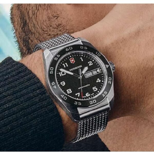 Victorinox Mesh Black Watch 242043