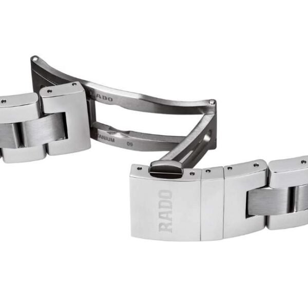 Rado  Ceramic, Titanium Silver Men Watch R32105153