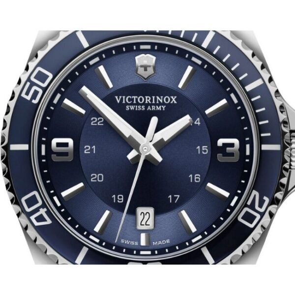 Victorinox Maverick Rubber Blue MenWatch 249184